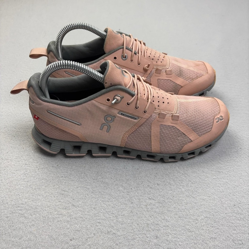 On Cloud 5 Waterproof Shoes Womens Size 7.5 Pink CloudTec Running Sneakers Mesh